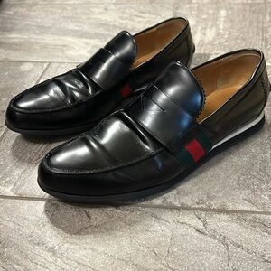GUCCI Black and Red Loafers Slip-Ons